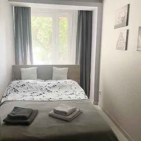 Modern 24h Apartament Old Town Apartment